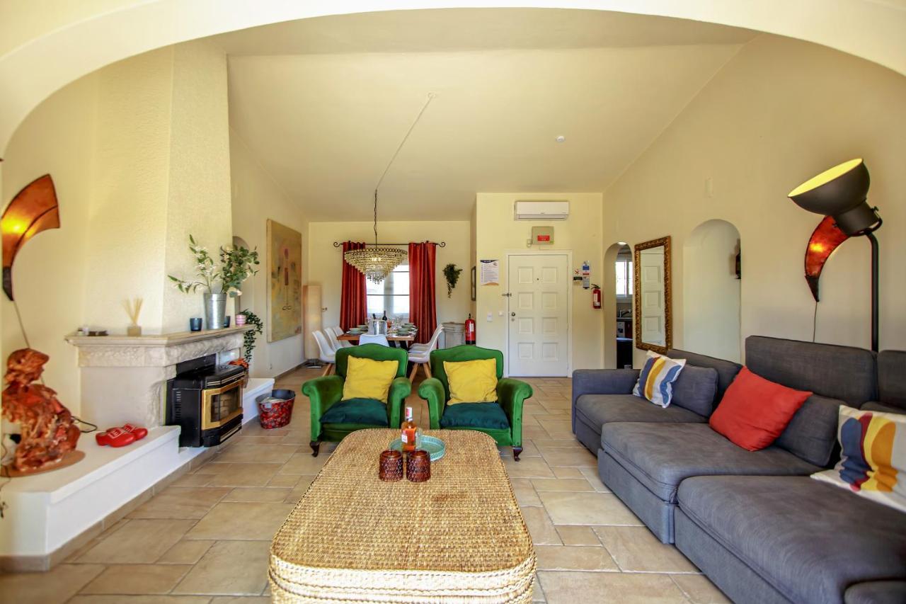 Villa Yvonne,Private Pool,Private Parking 1,7 Km From The Beatch 阿尔布费拉 外观 照片